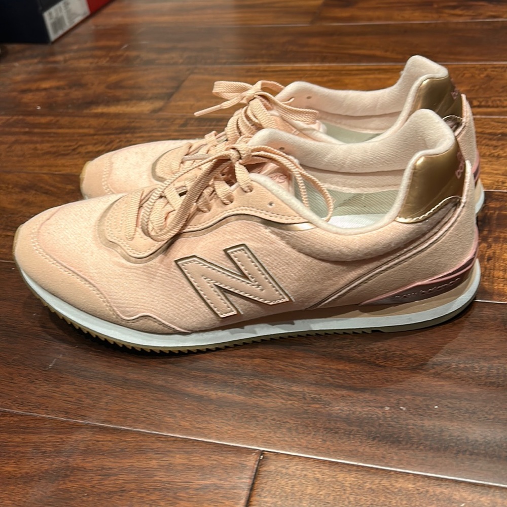 New Balance Rose Gold Pink